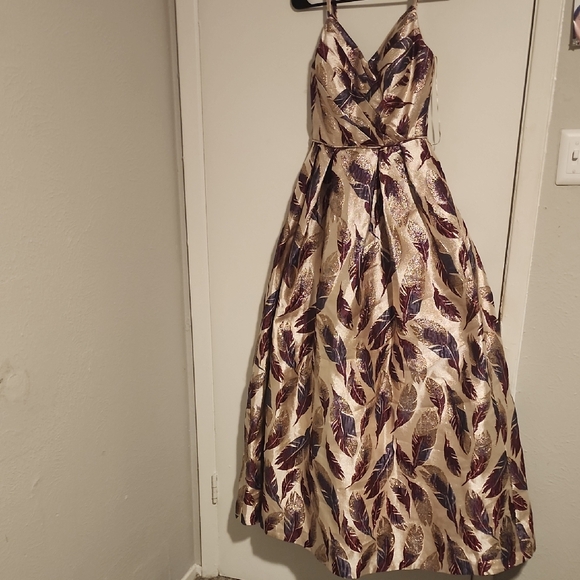 Morgan & Co. Dresses & Skirts - Morgan & Co. Cream and Purple Leaf Print Dress